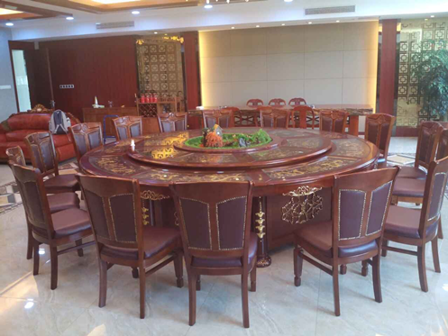 高檔餐桌